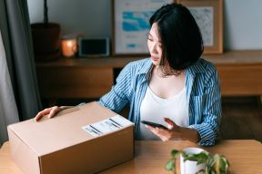 How to Create the Best Small Business Return Policy: 5 Tips for Success